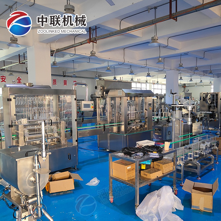 定制全自動沙棘果醬生產(chǎn)設(shè)備 小型草莓醬加工設(shè)備